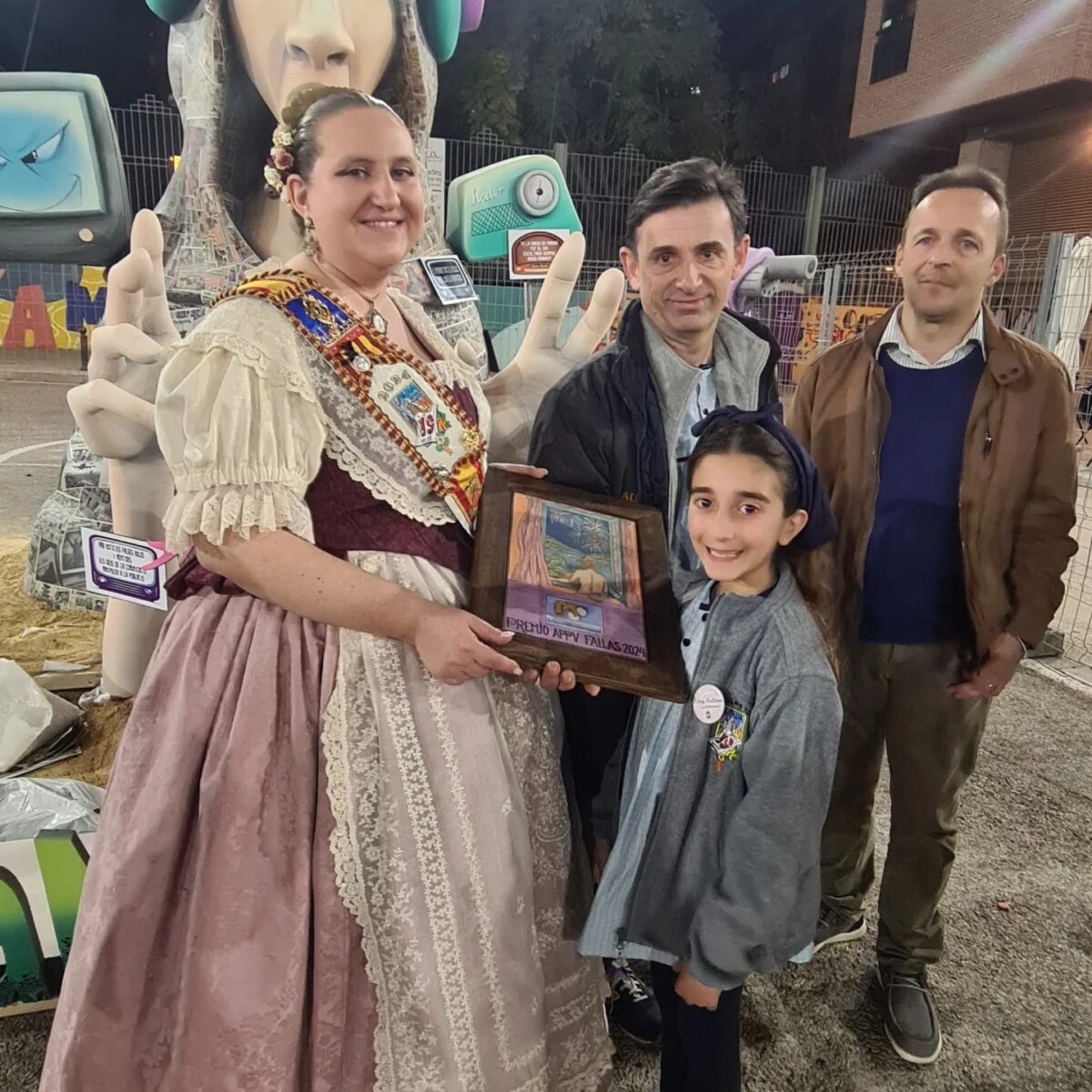 entrega-socarrat-APPV-Fallas 2024-reconocimiento